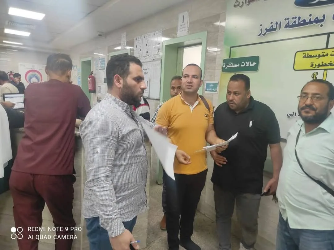بعد حدوث حالات التسمم: وزارة الصحة في المنيا تشكل فريقًا للوقاية وتسحب عينات من المصابين والأطعمة | صور بعد حدوث حالات التسمم: وزارة الصحة في المنيا تشكل فريقًا للوقاية وتسحب عينات من المصابين والأطعمة | صور