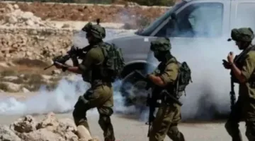 مصادر فلسطينية: قوات الاحتلال تدخل قرى وبلدات شمال طولكرم وتعتقل شابين فلسطينيين.