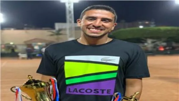 سموحة يُعلن عن فترة حداد لمدة ثلاثة أيام لوفاة نجم كرة المضرب.