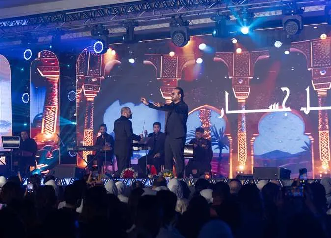 وائل جسار يحيي حفلاً غنائياً في الكويت بجمهور مكتمل الحضور وائل جسار يحيي حفلاً غنائياً في الكويت بجمهور مكتمل الحضور