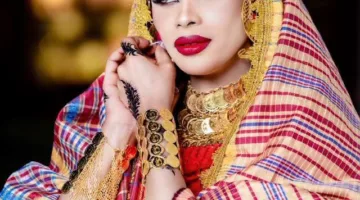 إليكم الصور: الفنانة إيلاف عبد العزيز تأسر متابعيها بإطلالتها الساحرة في (الجرتق) خلال ليلة زفافها.