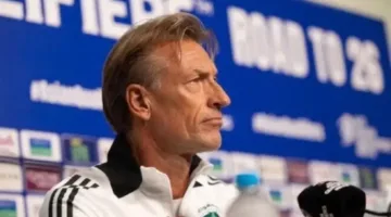مدرب المنتخب السعودي يعلن الاستعدادات لمواجهة قوية ضد أستراليا