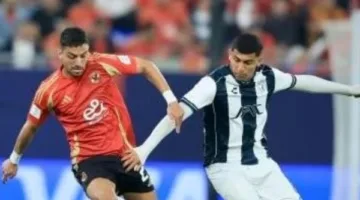 عماد متعب: انضباط عالٍ في معسكر الأهلي ومفاجآت في التشكيلة ضد إنتر ميامي