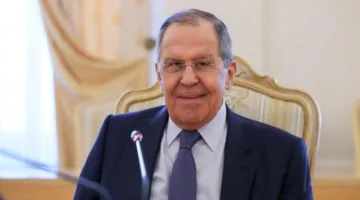 لافروف: نتطلع إلى تعزيز التعاون الثلاثي بين روسيا والهند والصين