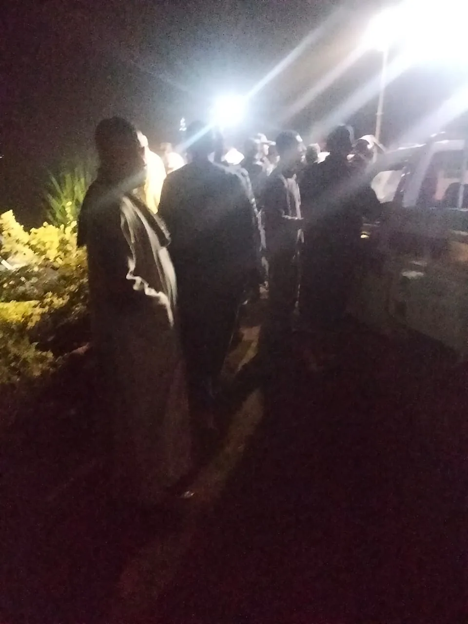 انتشال جثمان طفل والبحث عن والدته وإخوته بعد سقوط تروسيكل في نهر النيل بأسيوط