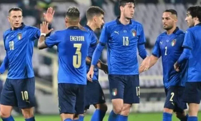 إيطاليا تحقق انتصارًا على مولدوفا بهدفين دون رد في تصفيات كأس العالم 2026.