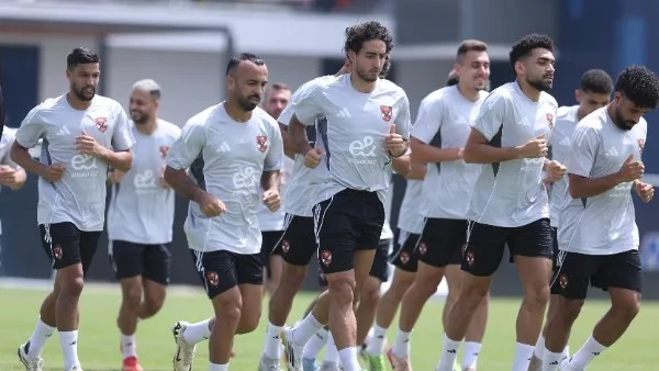 لتحقيق الانضباط.. ريبيرو يتخذ خطوة جادة مع لاعبي الأهلي قبل مباراة ميامي لتحقيق الانضباط.. ريبيرو يتخذ خطوة جادة مع لاعبي الأهلي قبل مباراة ميامي