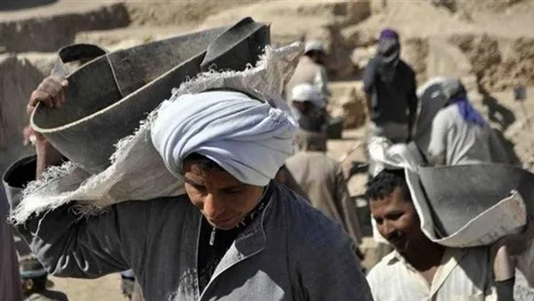 كيف تؤمن الحكومة حماية الفئات الأكثر ضعفًا من تأثيرات التضخم؟
