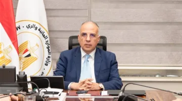 وزير الري يشرف على وضع منظومة الصرف الزراعي ويتابع أنشطة الهيئة وأعمالها