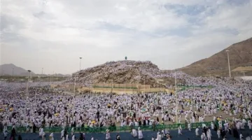 إدارة العلاقات الإنسانية بوزارة الداخلية تنظم رحلة لأسر الشهداء إلى المدينة المنورة