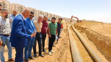 تنفيذ شبكات مياه شرب وصرف صحي ومحطات كهرباء وطرق في مدينة العبور الجديدة