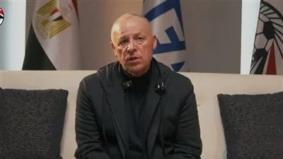غياب عدد من الحكام البارزين… هاني أبو ريدة يكشف عن جديد في نظام التحكيم في الدوري للموسم المقبل غياب عدد من الحكام البارزين… هاني أبو ريدة يكشف عن جديد في نظام التحكيم في الدوري للموسم المقبل