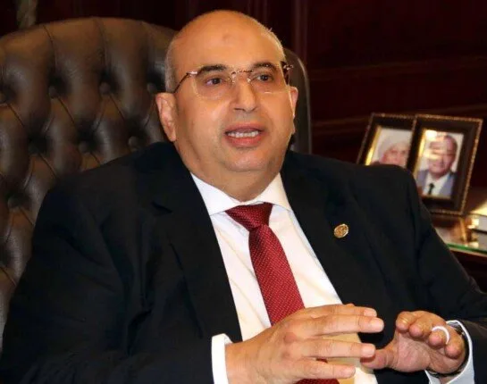 أعضاء هيئة الضرائب المصرية: نطالب بتبسيط ضريبة الدمغة وتحديد حد أقصى لها أعضاء هيئة الضرائب المصرية: نطالب بتبسيط ضريبة الدمغة وتحديد حد أقصى لها