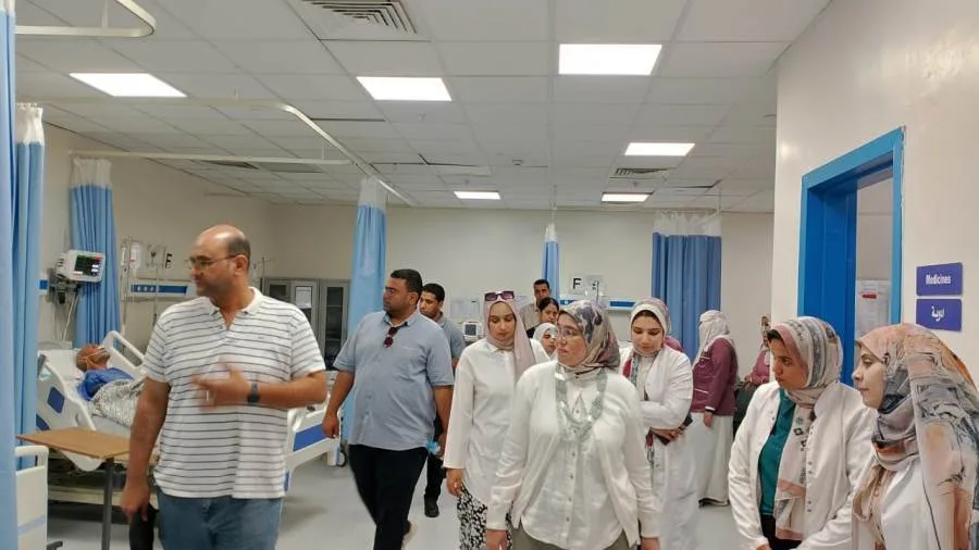 فريق “المراجعة الداخلية والحوكمة” يفاجئ مستشفيات أسيوط ويشدد على أهمية المتابعة المستمرة فريق “المراجعة الداخلية والحوكمة” يفاجئ مستشفيات أسيوط ويشدد على أهمية المتابعة المستمرة