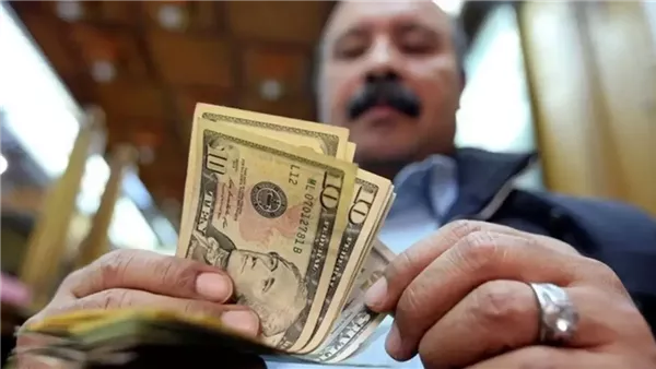 مصر تتربع على قائمة أكبر 5 دول إفريقية في استقبال تحويلات المغتربين. مصر تتربع على قائمة أكبر 5 دول إفريقية في استقبال تحويلات المغتربين.