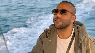 تامر عاشور يتحدث عن زوجته: أنا رجل شرقي وهي كانت ترفض الزواج مني
