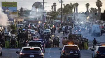 تحركات سريعة من الولايات المتحدة للسيطرة على الفوضى في لوس أنجلوس بعد تعثر جهود احتواء الاحتجاجات.