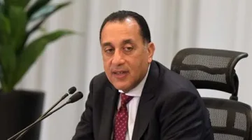 عاجل.. الحكومة تعد بفرص استثمارية في قطاع الصحة خلال العقد القادم