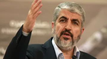 بينهم مشعل والحية وطه… إسرائيل تستعد لعمليات اغتيال واسعة لقادة حماس في الخارج، ودول عربية ترسل رسائل تهديد للحركة. توتر متزايد في العلاقات ومشهد جديد سيغير موازين المنطقة.