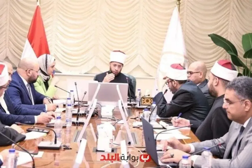 وزير الأوقاف يستمر في متابعة التحضيرات النهائية لإطلاق المنصة الرقمية الجديدة للوزارة وزير الأوقاف يستمر في متابعة التحضيرات النهائية لإطلاق المنصة الرقمية الجديدة للوزارة
