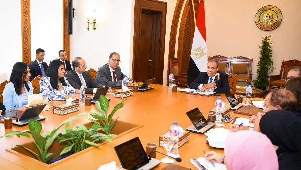 وزير الخارجية والهجرة يراقب نشاط الوزارة في دعم المواطنين المصريين في الخارج وزير الخارجية والهجرة يراقب نشاط الوزارة في دعم المواطنين المصريين في الخارج