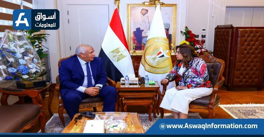 ضمن مبادرة “حياة كريمة”: إنجاز 321 مشروعًا في الوادي الجديد بتكلفة تبلغ 9 مليارات جنيه ضمن مبادرة “حياة كريمة”: إنجاز 321 مشروعًا في الوادي الجديد بتكلفة تبلغ 9 مليارات جنيه