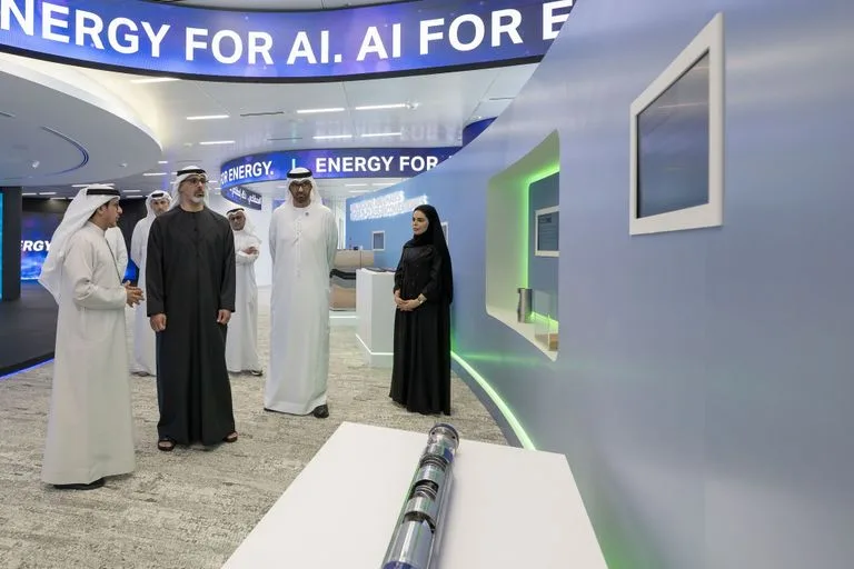 خالد بن محمد بن زايد يقود اجتماع اللجنة التنفيذية لمجلس إدارة شركة «أدنوك» خالد بن محمد بن زايد يقود اجتماع اللجنة التنفيذية لمجلس إدارة شركة «أدنوك»