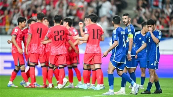 تصفيات كأس العالم: انتصار ساحق لمنتخب الساموراي الياباني وكوريا الجنوبية، وهزيمة مؤلمة للبحرين. تصفيات كأس العالم: انتصار ساحق لمنتخب الساموراي الياباني وكوريا الجنوبية، وهزيمة مؤلمة للبحرين.