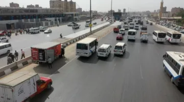 النقل تعيد التأكيد على تحذيراتها: عقوبات صارمة للمركبات التي تعبر في مسار الأتوبيس الترددي