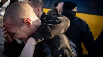 تبادل الأسرى والجثامين وسط الحرب: روسيا وأوكرانيا يتبادلان الجنود والاتهامات بعد محادثات إسطنبول.