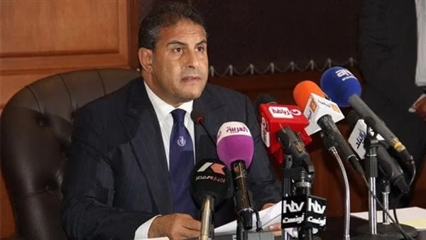 تحولات كبيرة في بيراميدز وظهور طاهر أبوزيد في المشهد