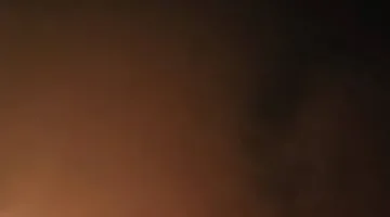 نشب حريق منذ الصباح في أحد جبال السليمانية وفرق الإطفاء تواجه صعوبة في السيطرة عليه.