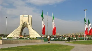إيران تُعيد تسمية شارع في طهران لتعزيز العلاقات مع مصر