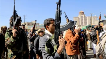 الحوثيون: استهداف مطار بن غوريون بصاروخين باليستيين، أحدهم أصاب الهدف مباشرة