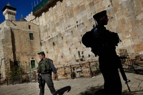 أوقاف فلسطين: إسرائيل قطعت الكهرباء عن المسجد الإبراهيمي