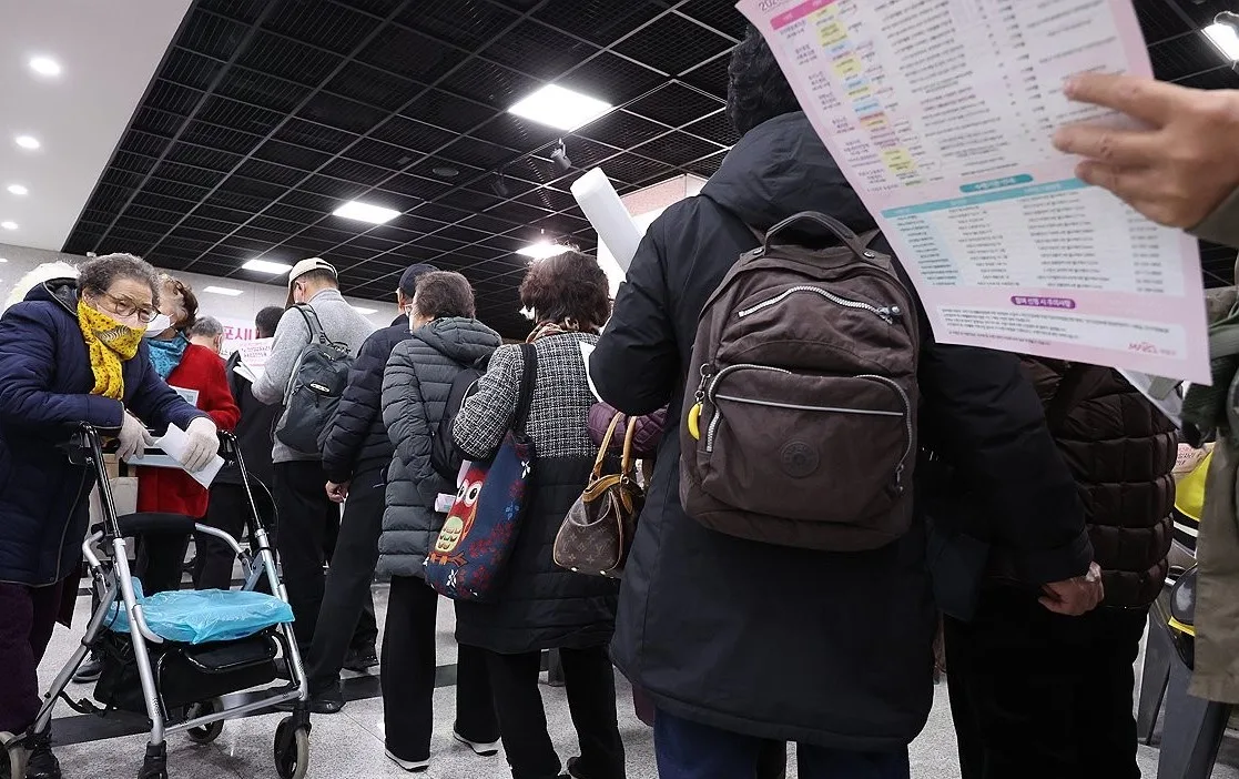 أكثر من 200,000 فرصة عمل في كوريا خلال فترة شهر واحد