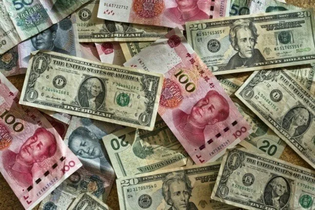 أسعار الصرف للعملات العربية والأجنبية في البنوك اليوم الأربعاء 11 يونيو