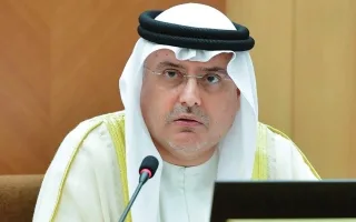 وزير التعليم العالي: 46% من الطلاب المواطنين الذين يدرسون على نفقاتهم الخاصة في الخارج يلتحقون بجامعتين تجاريتين تستغلهم.