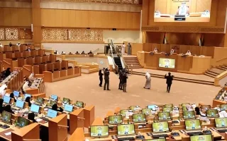 إيرادات الحكومة تصل إلى 74.5 مليار درهم في 2024