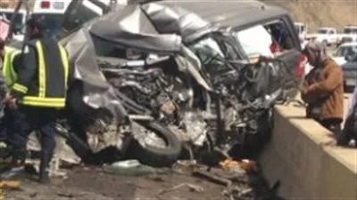 إصابة 3 أشخاص في حادث تصادم بين سيارة خاصة ودراجة نارية على الطريق الدائري في الفيوم إصابة 3 أشخاص في حادث تصادم بين سيارة خاصة ودراجة نارية على الطريق الدائري في الفيوم