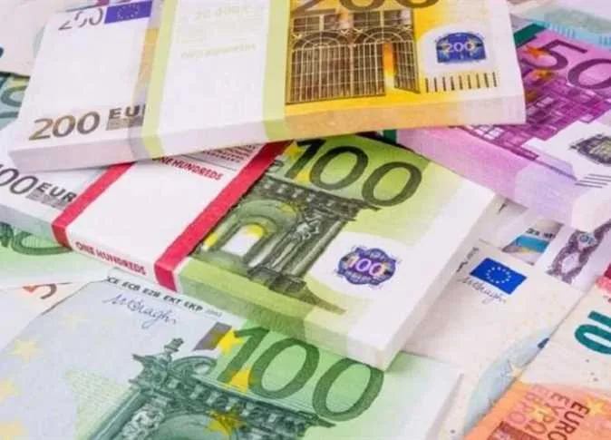 سعر الدولار مقابل الجنيه خلال منتصف تداولات الأربعاء 11 يونيو 2025 سعر الدولار مقابل الجنيه خلال منتصف تداولات الأربعاء 11 يونيو 2025