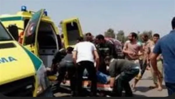 شخص يتعرض لإصابة في حادث تصادم على طريق الفيوم شخص يتعرض لإصابة في حادث تصادم على طريق الفيوم