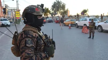 شرطة ميسان تلقي القبض على ثلاثة متهمين أطلقوا النار وأصابوا اثنين من المواطنين.