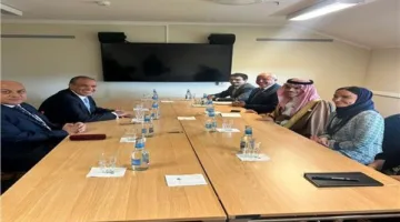 وزير الخارجية يجتمع بنظيره السعودي خلال فعاليات منتدى أوسلو