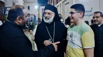 الأنبا باسيليوس يستعرض الفعاليات الصيفية في كاتدرائية يسوع الملك بالمنيا