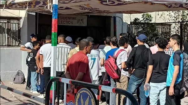 احصل على أرقام جلوسك الآن عبر مصر الرقمية.. تحقق بسرعة قبل انطلاق امتحانات الثانوية العامة 2025 احصل على أرقام جلوسك الآن عبر مصر الرقمية.. تحقق بسرعة قبل انطلاق امتحانات الثانوية العامة 2025