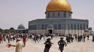 تطور جديد في القدس.. بن غفير يدخل المسجد الأقصى تحت حراسة أمنية مشددة.