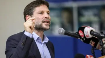 إسرائيل: سموتريتش يصف “التوجه نحو الانتخابات في زمن الحرب بأنه انتكاسة”