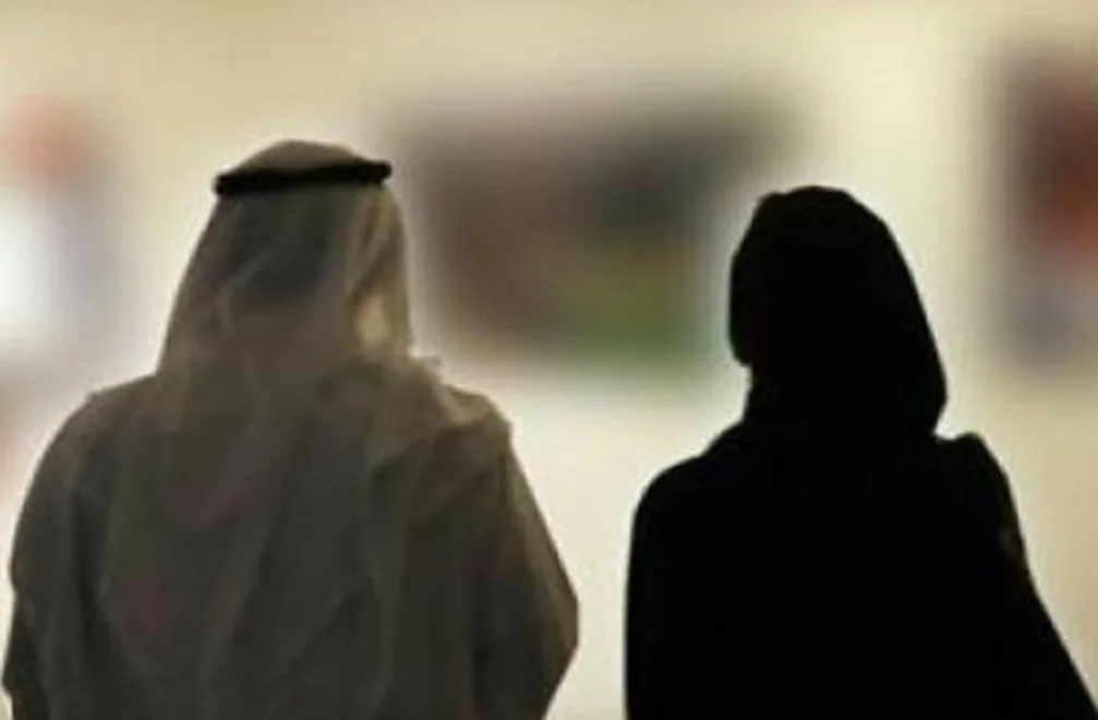 محامٍ يشرح: النفقة تُعفى المطلّق في حالة واحدة فقط وتتحملها الأم الحاضنة. محامٍ يشرح: النفقة تُعفى المطلّق في حالة واحدة فقط وتتحملها الأم الحاضنة.