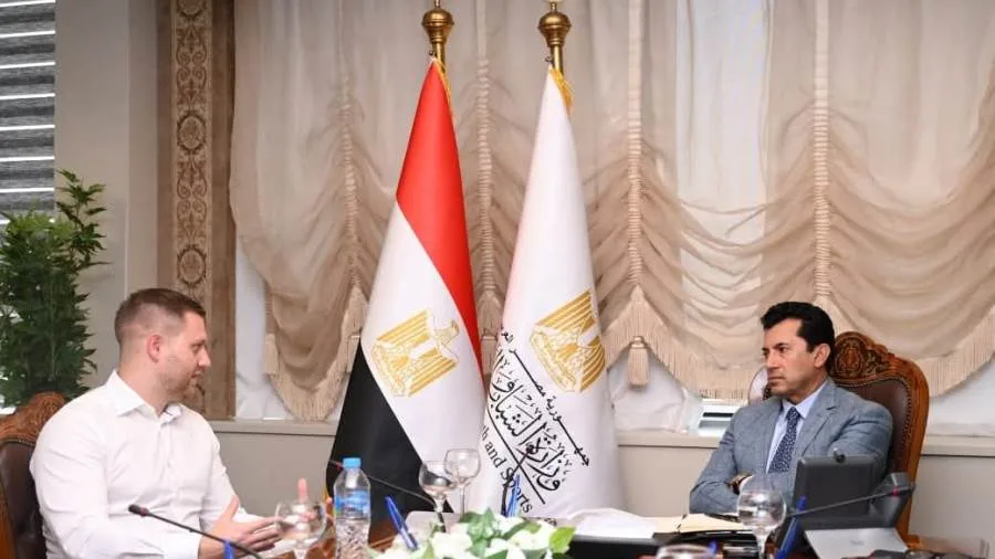 وزير الرياضة يلتقي بمسؤولي شركة ألمانية لاستكشاف طرق تسويق المعسكرات الرياضية في شرم الشيخ وزير الرياضة يلتقي بمسؤولي شركة ألمانية لاستكشاف طرق تسويق المعسكرات الرياضية في شرم الشيخ
